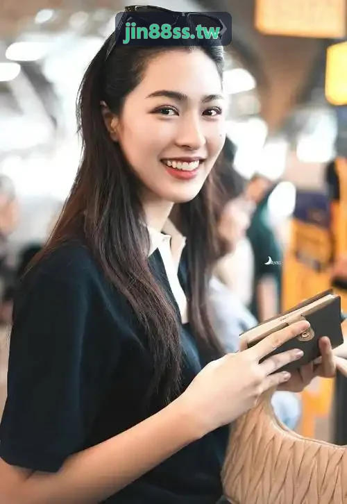 Bàn trực ca chiều của JIN88 truy cập chính thức